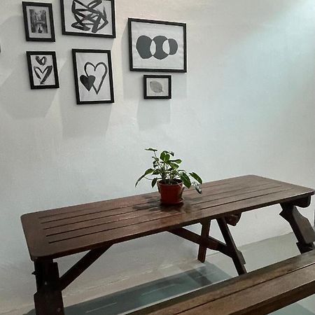 Guest House "Feel At Home" Near A Famosa Fortress & Stadhuys Malacca ภายนอก รูปภาพ