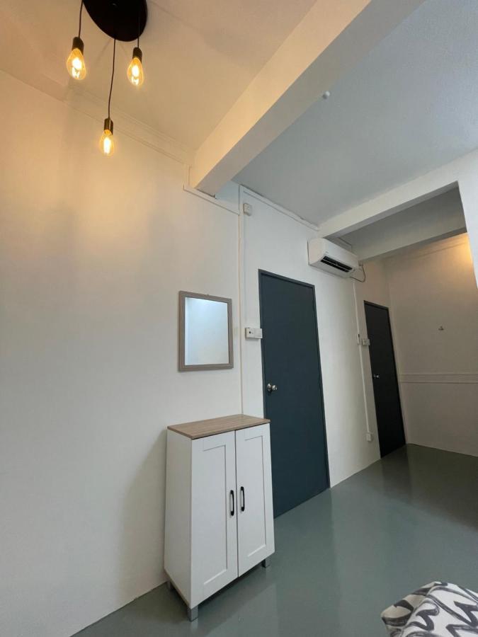 Guest House "Feel At Home" Near A Famosa Fortress & Stadhuys Malacca ภายนอก รูปภาพ
