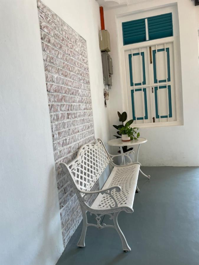 Guest House "Feel At Home" Near A Famosa Fortress & Stadhuys Malacca ภายนอก รูปภาพ