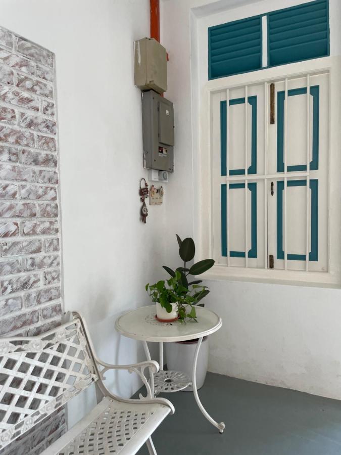 Guest House "Feel At Home" Near A Famosa Fortress & Stadhuys Malacca ภายนอก รูปภาพ