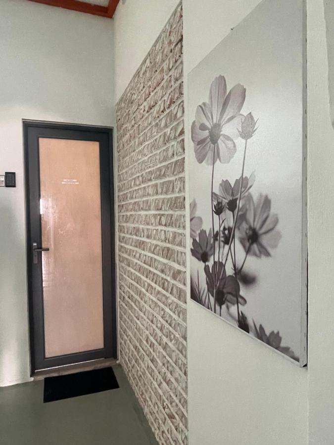 Guest House "Feel At Home" Near A Famosa Fortress & Stadhuys Malacca ภายนอก รูปภาพ